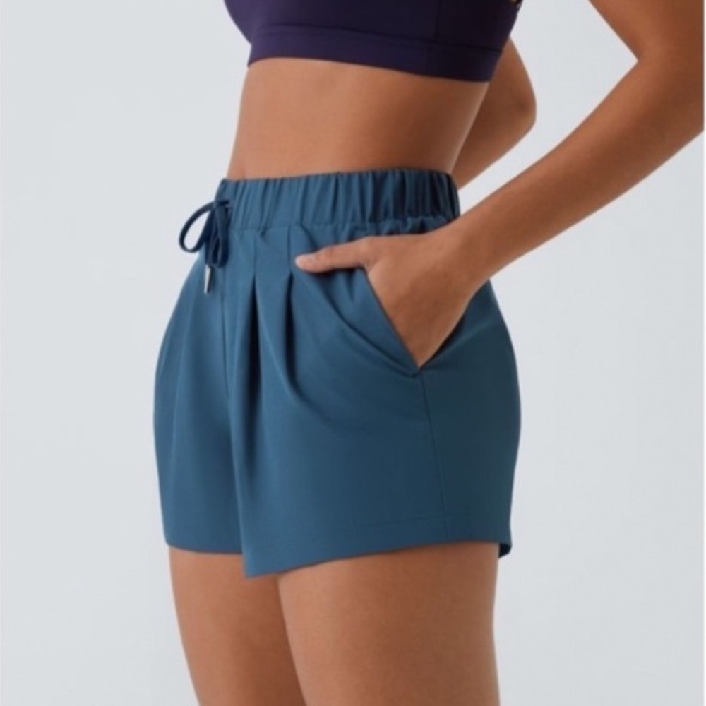 Halara Womens High Waisted Pleated Active Shorts Teal Blue Small NWT